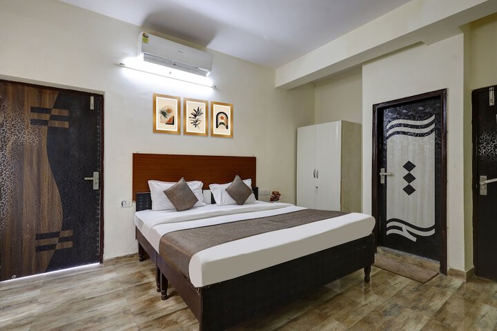 Room 19 of 29