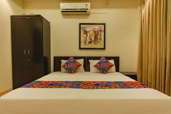 Room 19 of 27