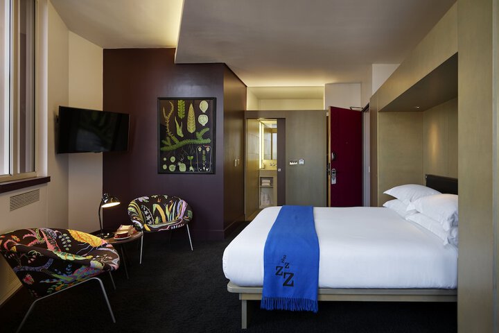 Room 26 of 55