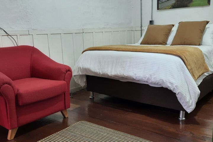Room 13 of 72