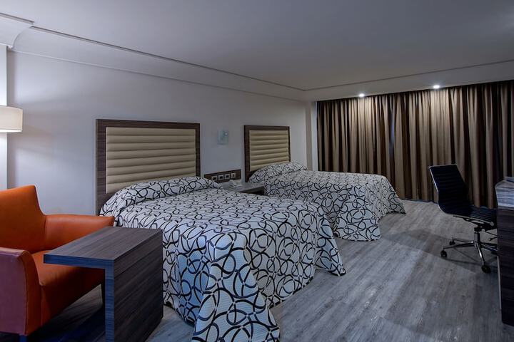 Room 17 of 47