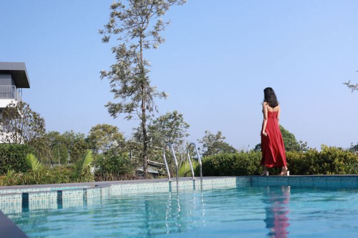 Pool 36 of 64