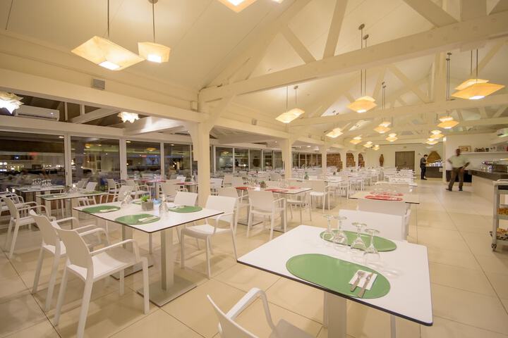 Dining 64 of 102