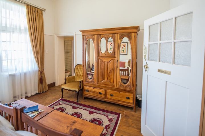 Room 12 of 56