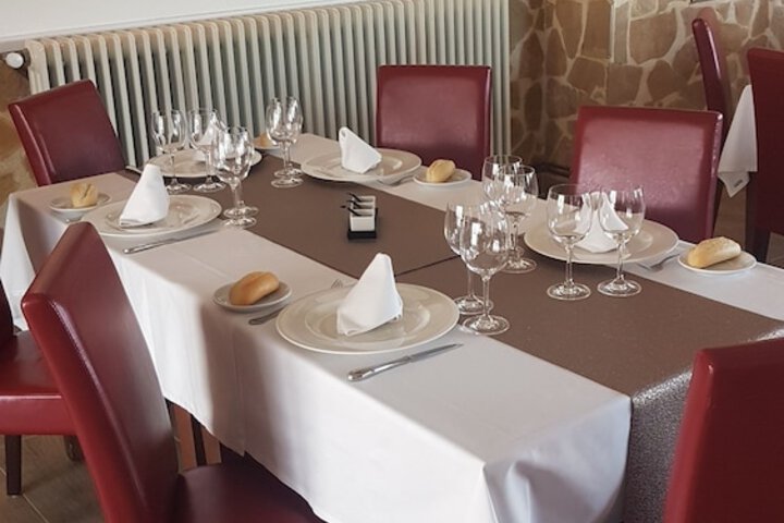 Dining 64 of 106