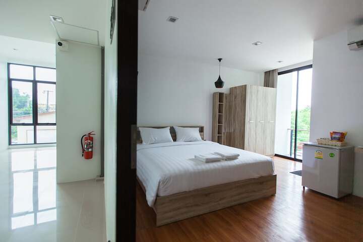 Room 7 of 52