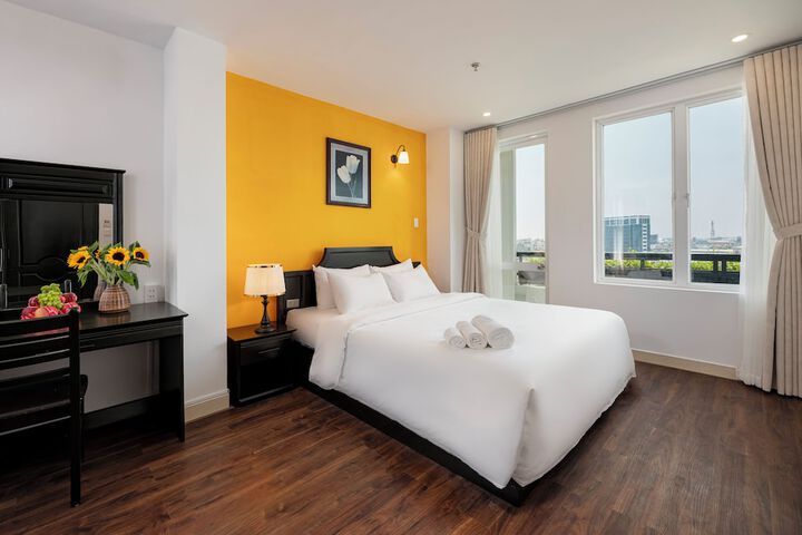 Room 15 of 34