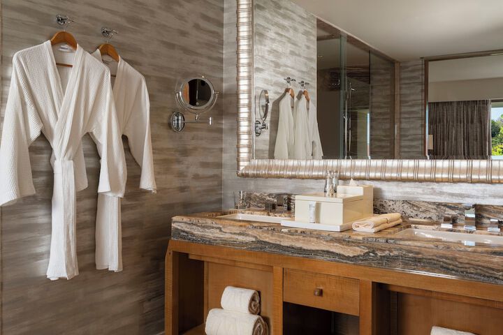 Clean Restrooms