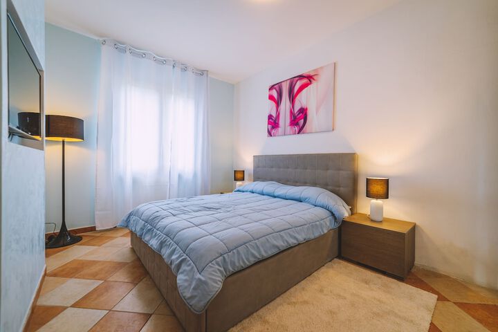 Room 16 of 53
