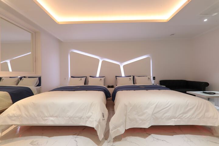 Room 39 of 58