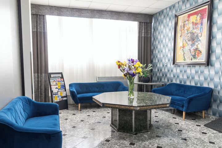 Hotel Interior 10 of 171