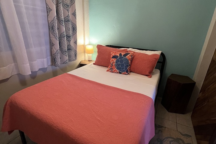 Room 40 of 83