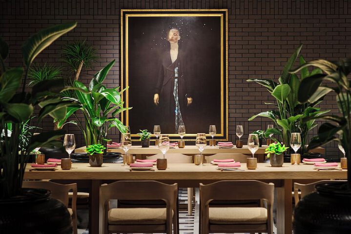 Dining 72 of 154