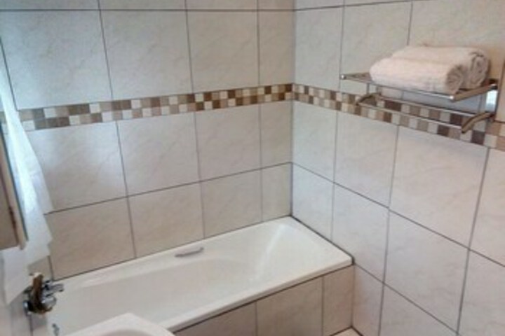 Room 3 of 19