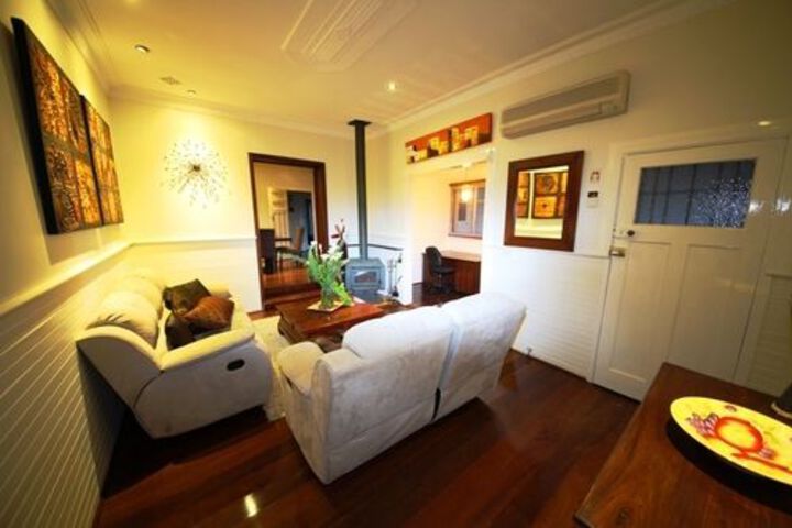 Room 15 of 32