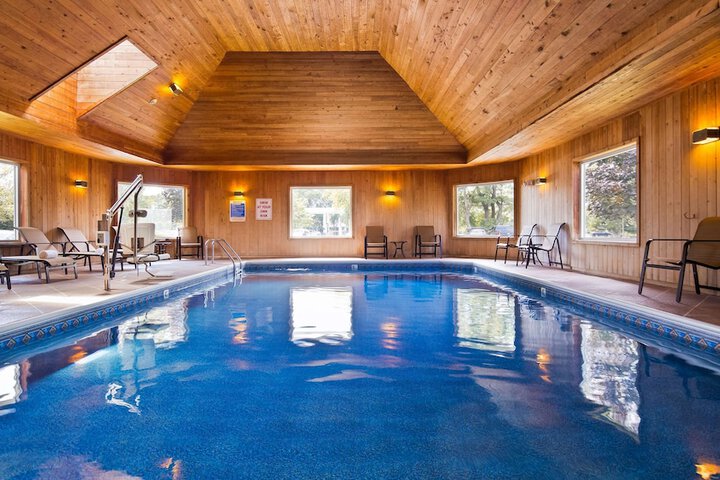 Pool 45 of 85