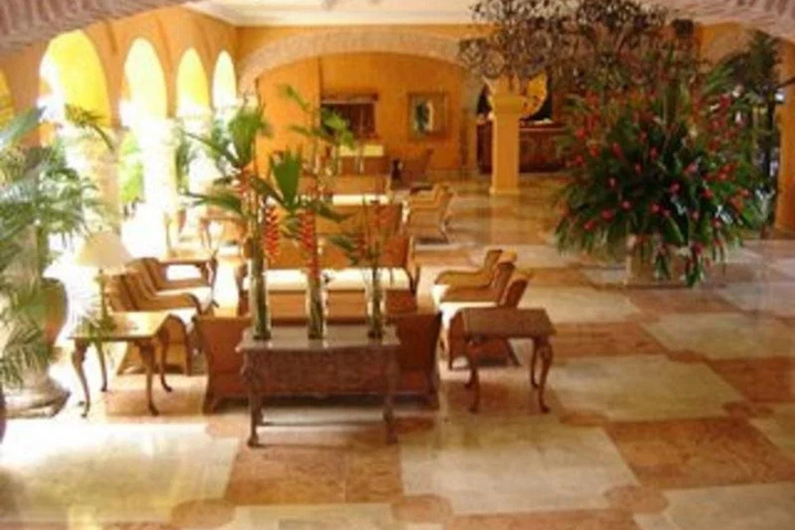 Guest Lobby