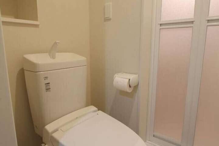 Room 127 of 143