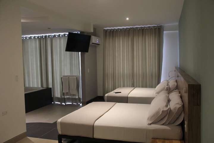 Room 41 of 118