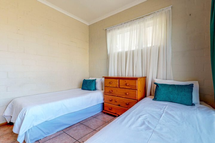 Room 7 of 47