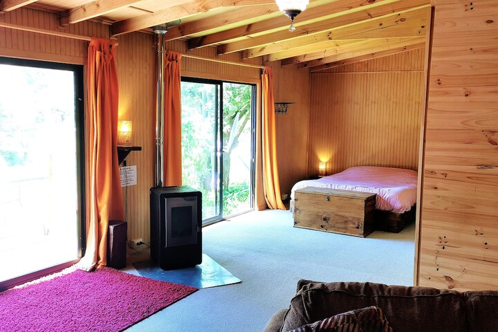 Room 3 of 6