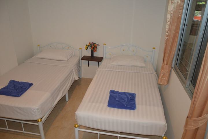 Room 25 of 50