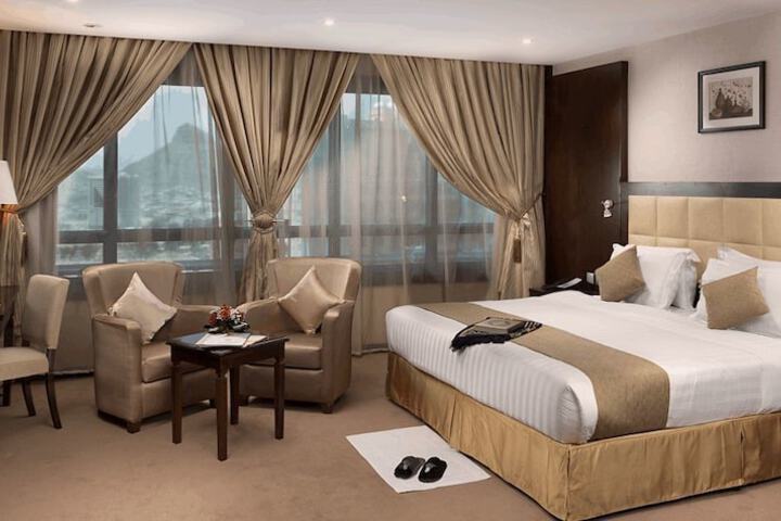 Room 10 of 63
