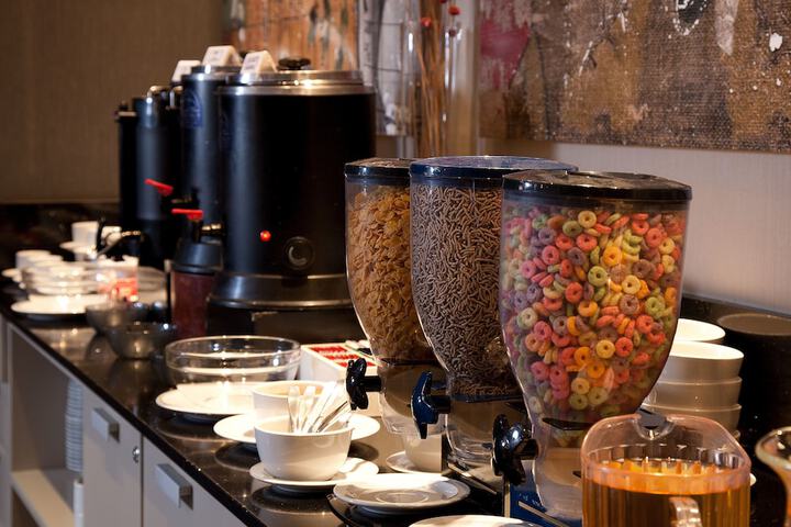 Breakfast/Coffee Service 35 of 41