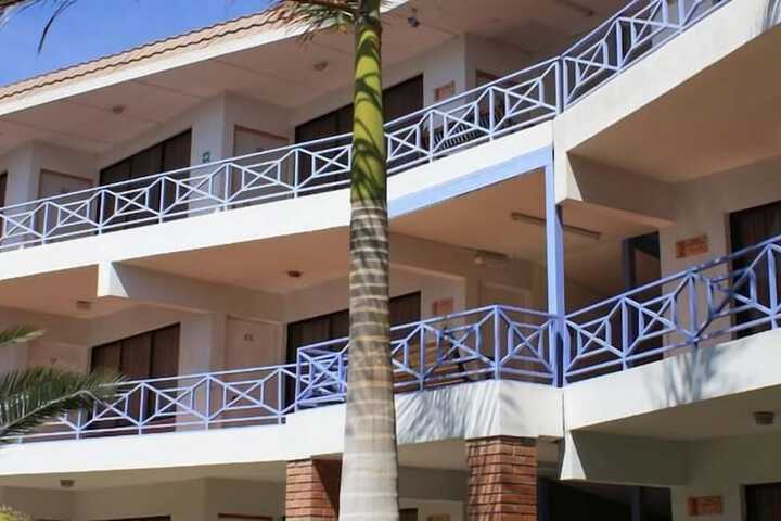 Amable Hotel Avenida in Arica