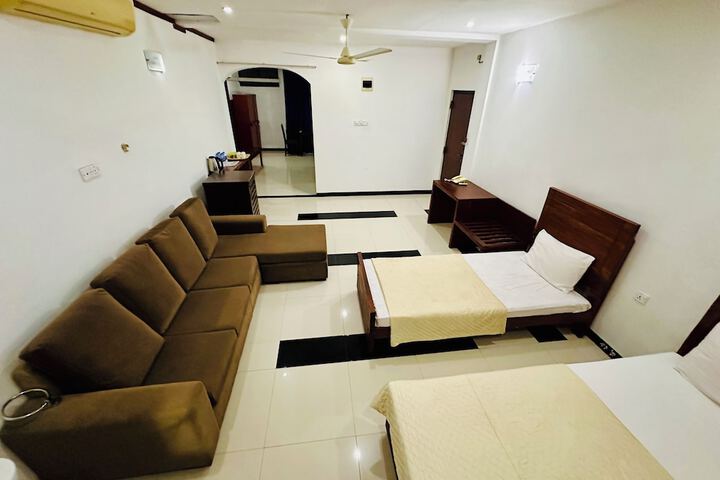 Room 26 of 62