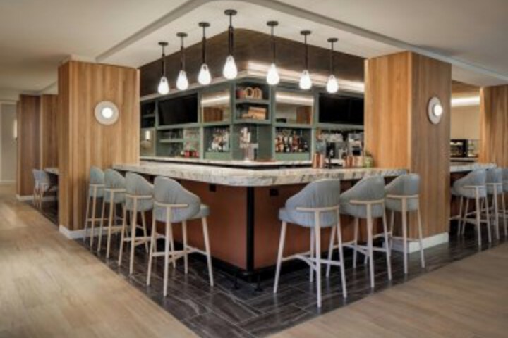 Hotel Interior 6 of 72