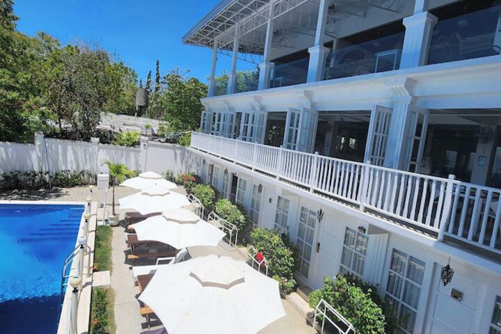 Hotel 112 of 117
