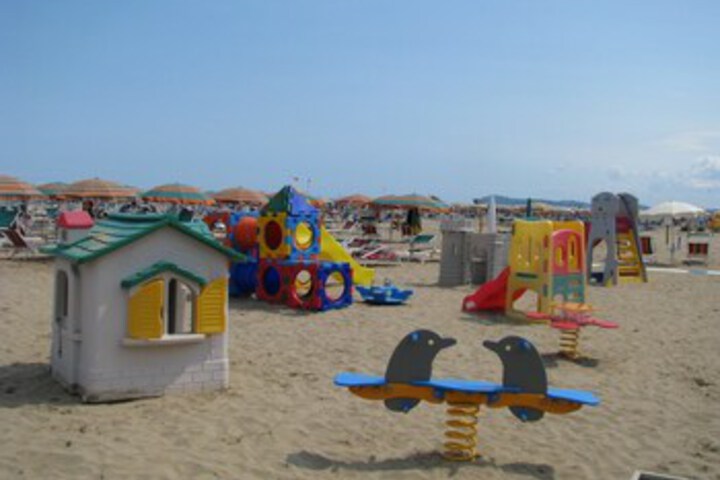 Beach 10 of 29