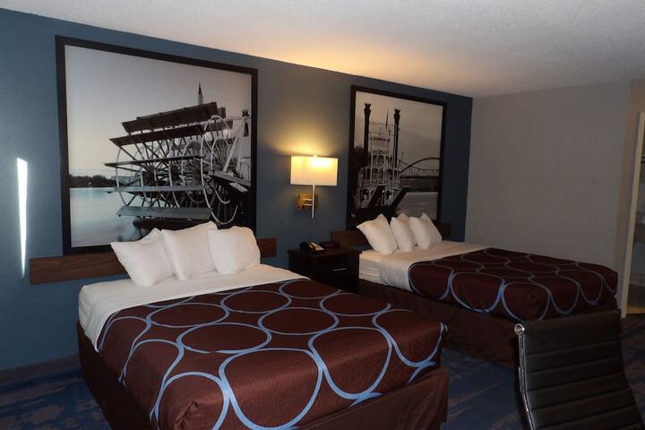 Room 15 of 63
