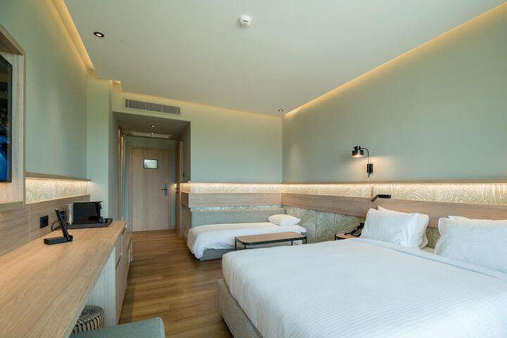 Room 155 of 328