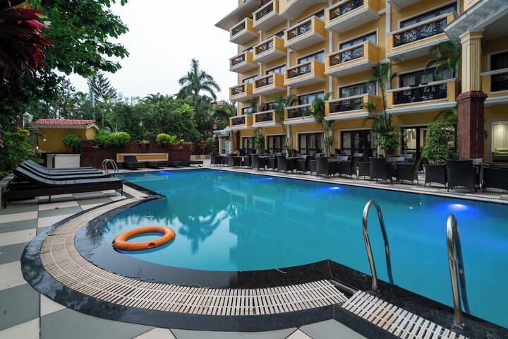 Pool 63 of 102
