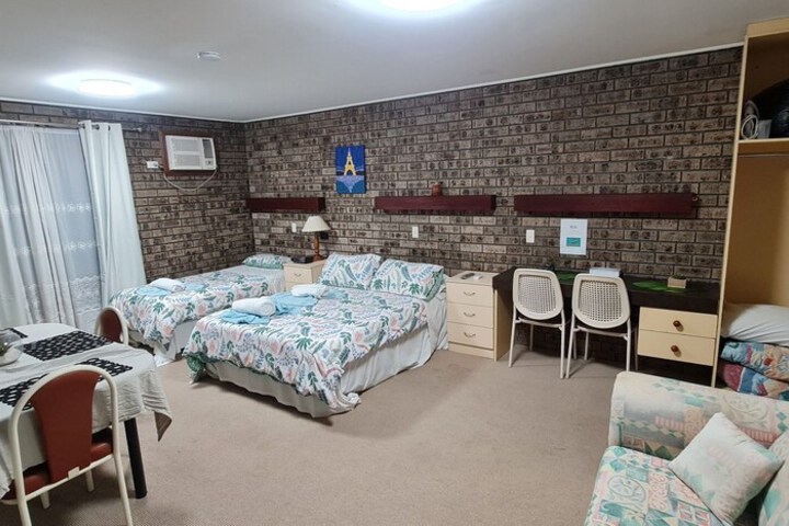 Room 13 of 52