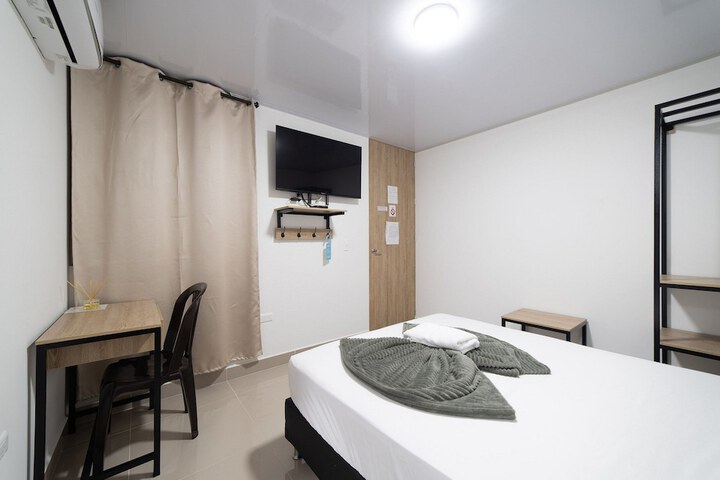 Room 53 of 122