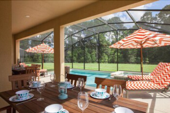 Terrace/Patio 2 of 18