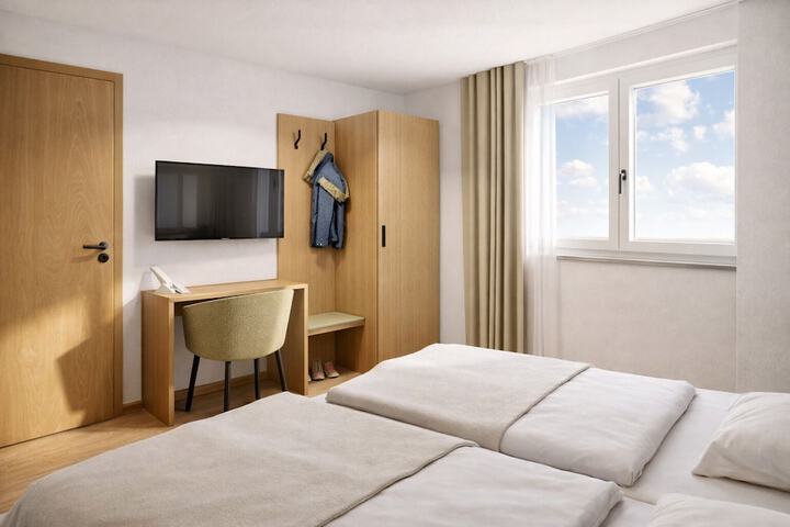 Room 2 of 9
