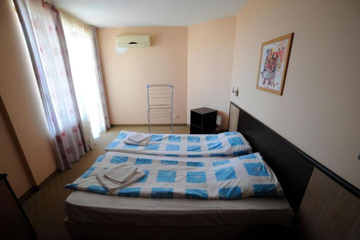 Room 36 of 41