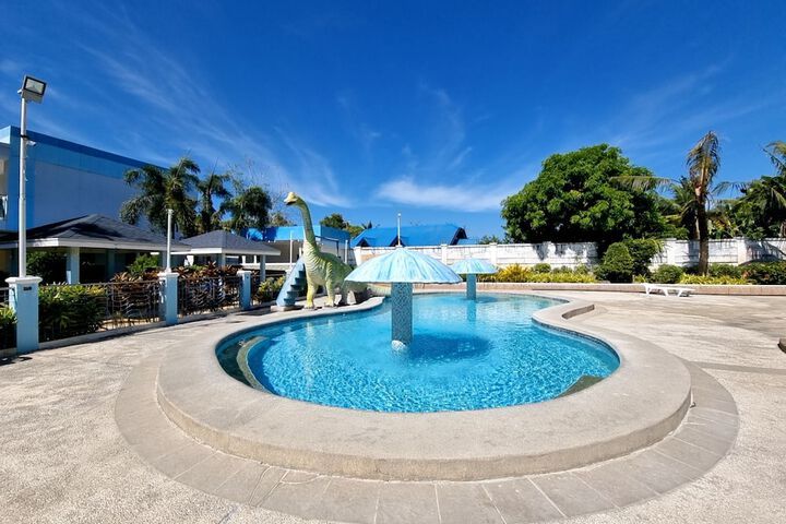 Pool 41 of 46