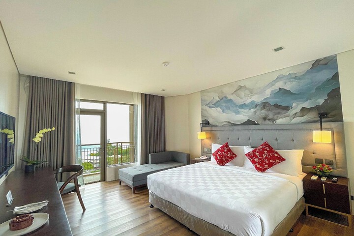 Room 30 of 130