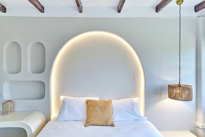 Room 7 of 44