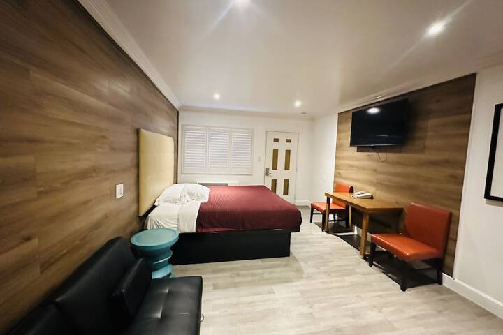 Room 18 of 59