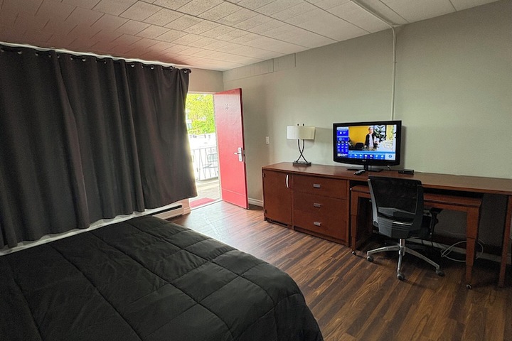 Room 18 of 61