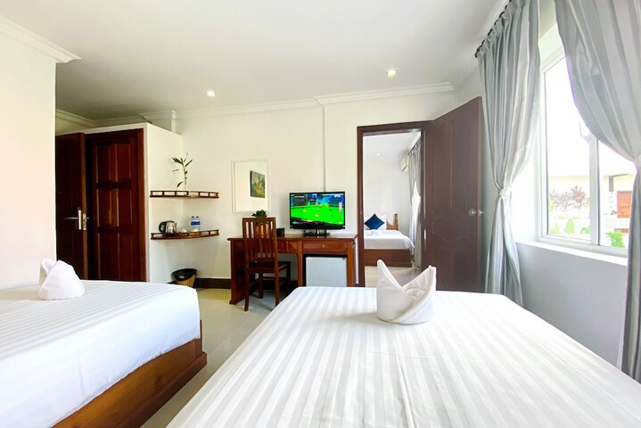 Room 19 of 105