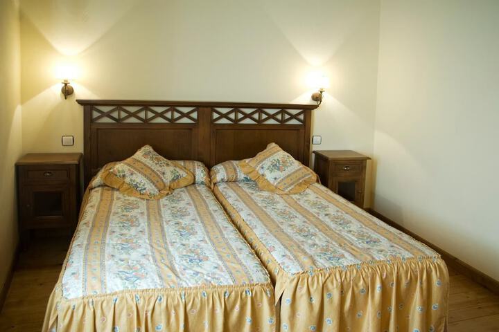 Room 8 of 49