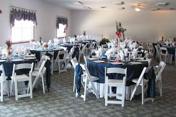 Ballroom/Hall 28 of 43
