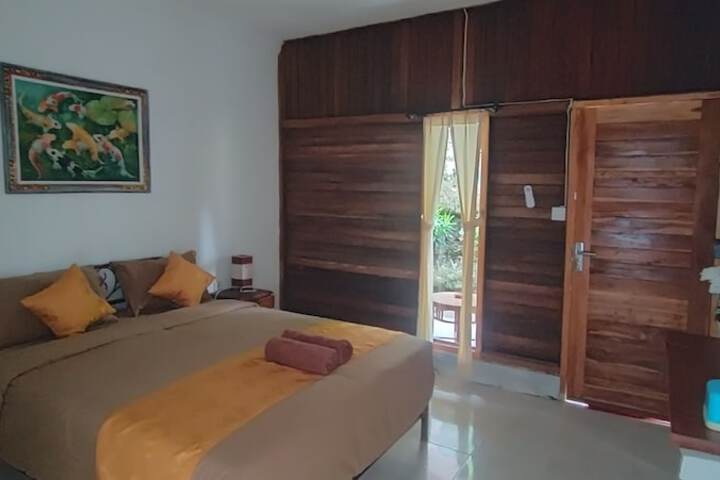 Room 13 of 50